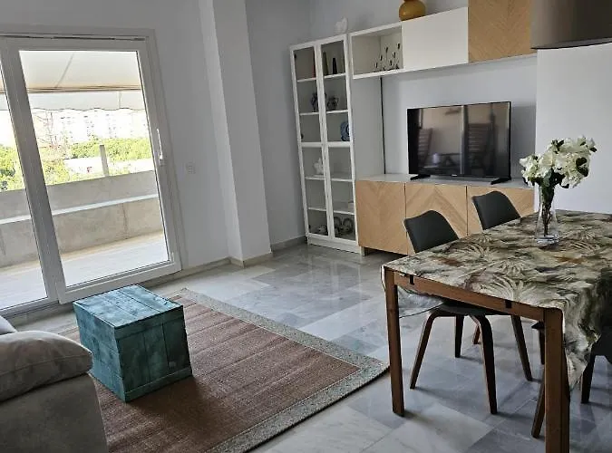 Appartement à 3 Chambres à Coucher